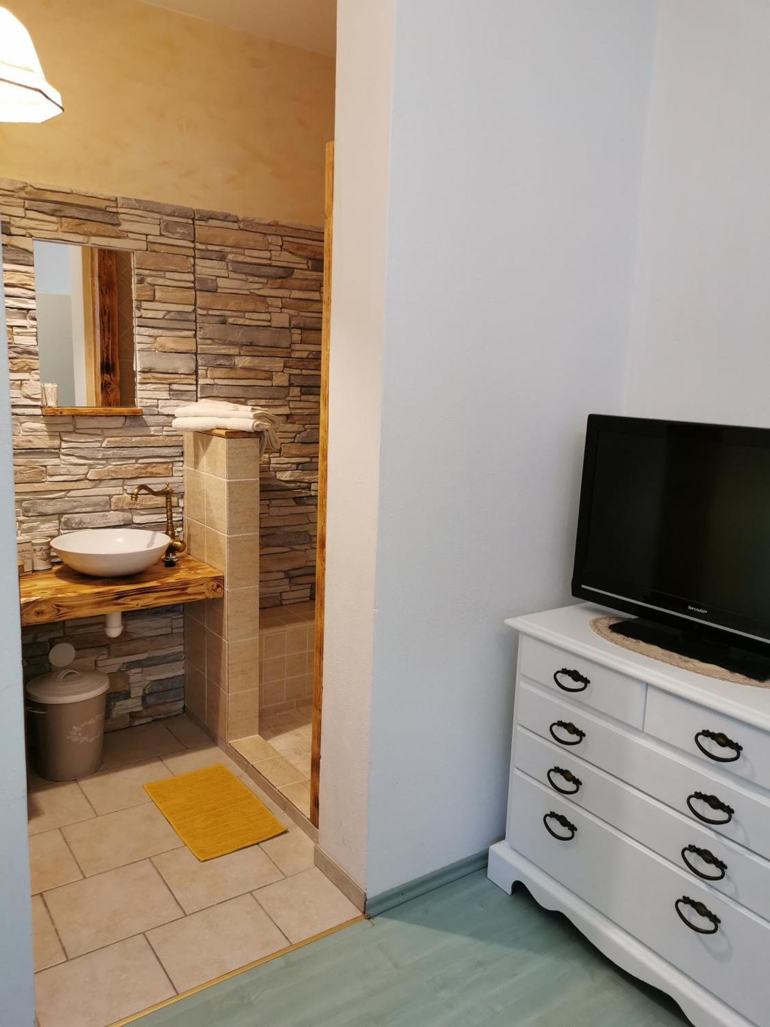 Apartmaji Arko Ribnica Екстер'єр фото